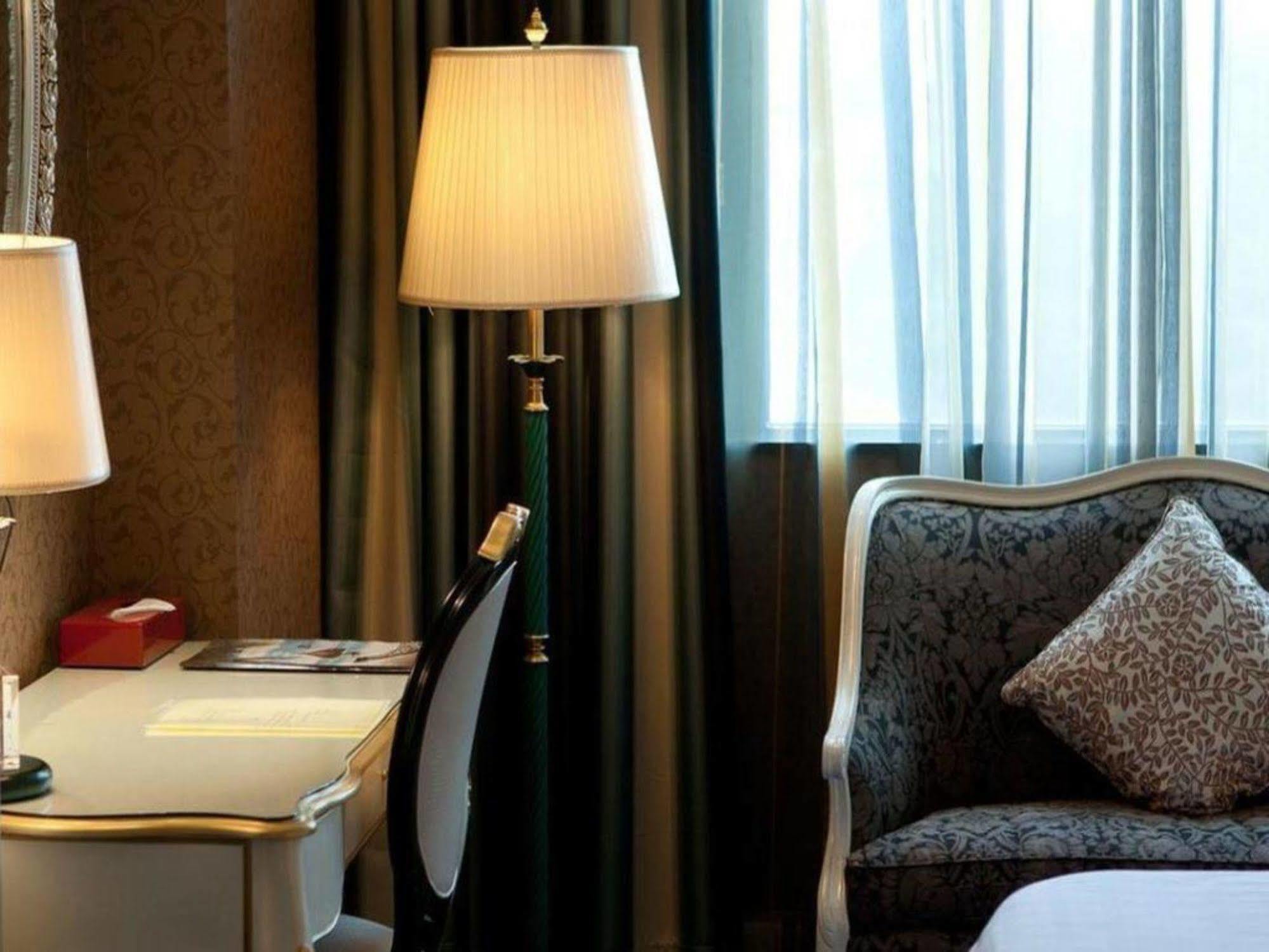Jingli Hotel Нанкин Екстериор снимка