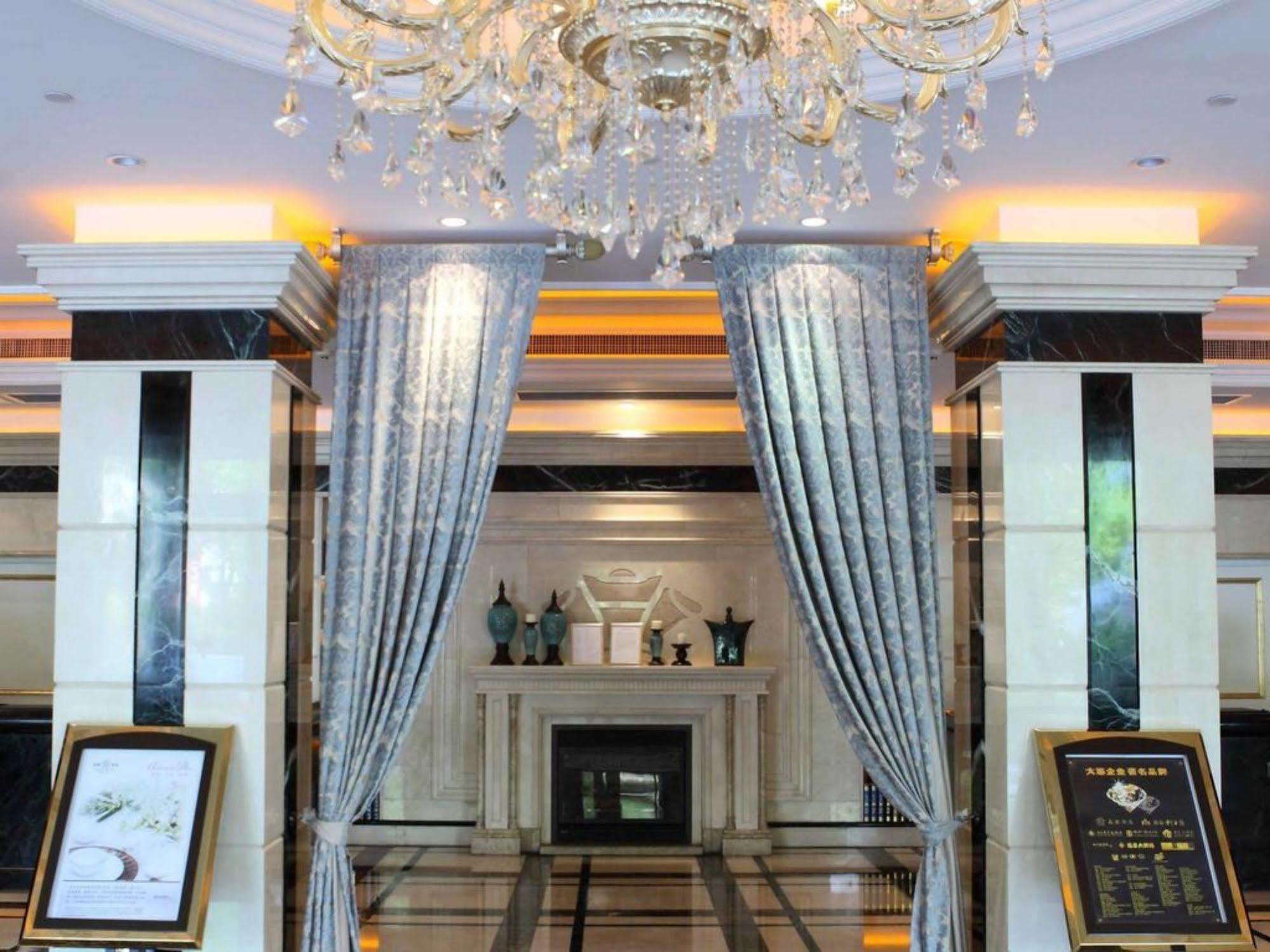 Jingli Hotel Нанкин Екстериор снимка